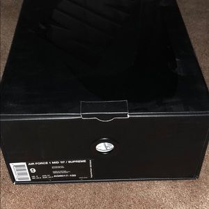 Supreme nba air force one mid size 9